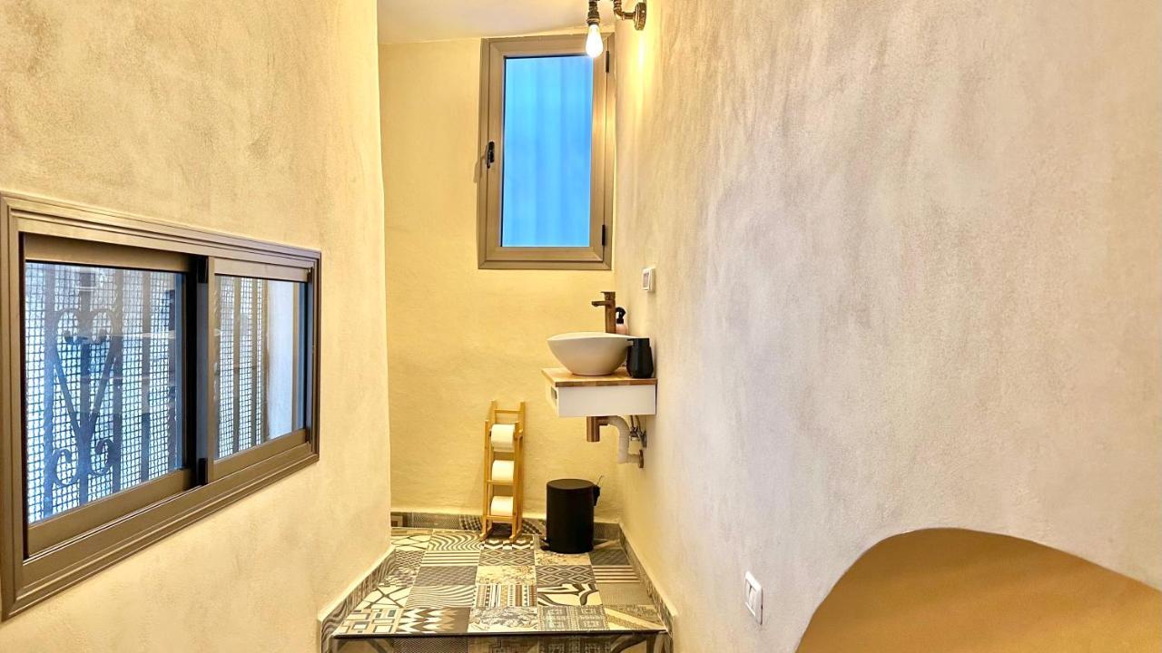 Knight House Akko Apartment Bagian luar foto