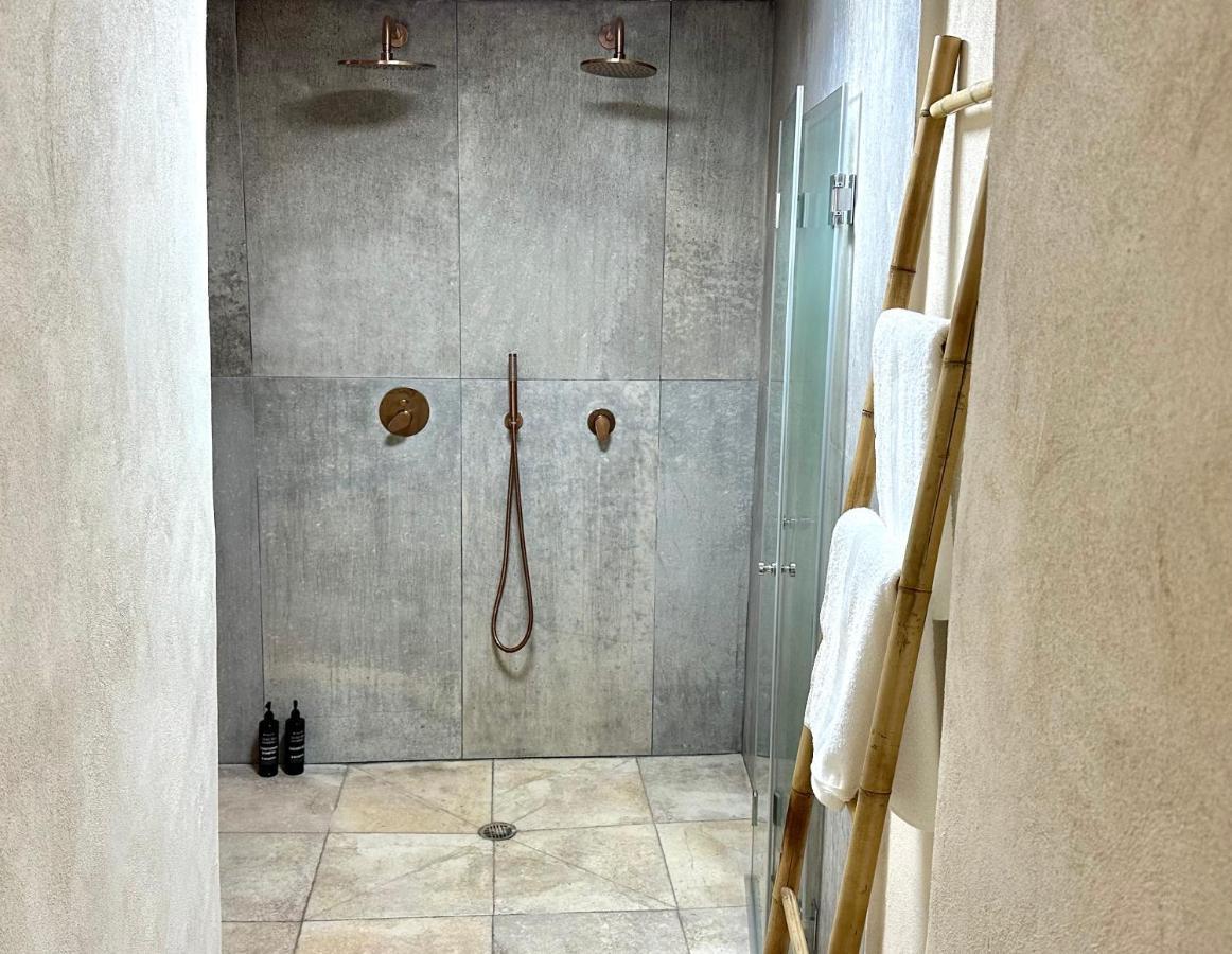 Knight House Akko Apartment Bagian luar foto