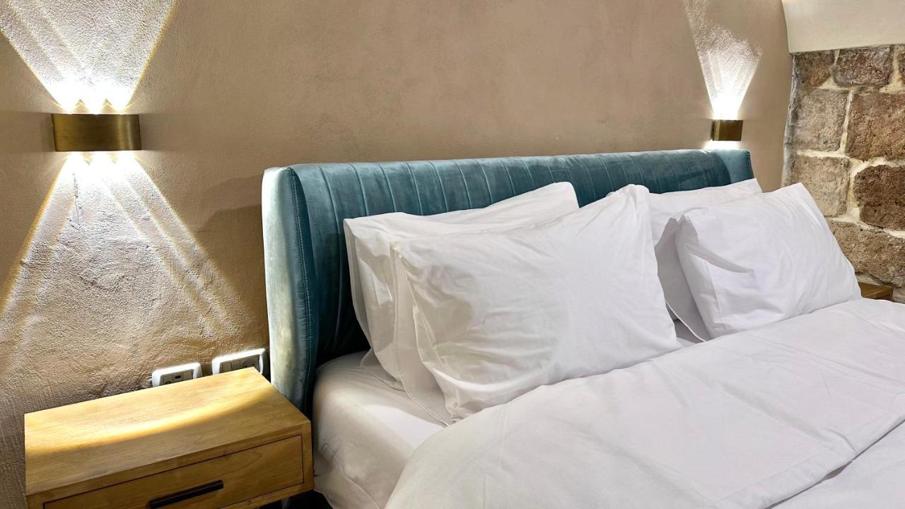 Knight House Akko Apartment Bagian luar foto