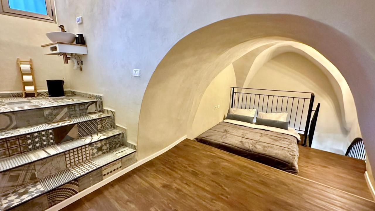 Knight House Akko Apartment Bagian luar foto