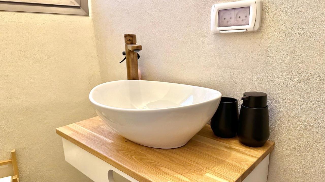 Knight House Akko Apartment Bagian luar foto