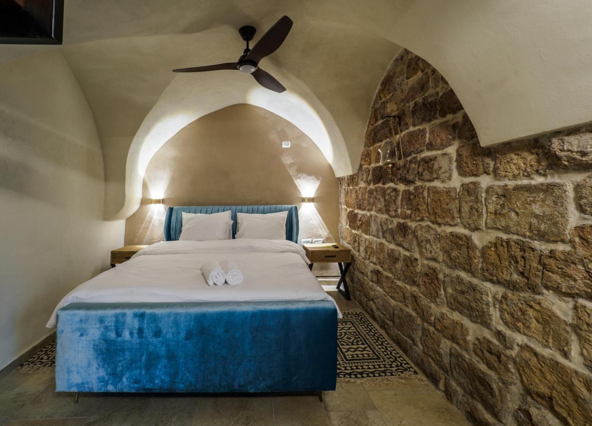 Knight House Akko Apartment Bagian luar foto